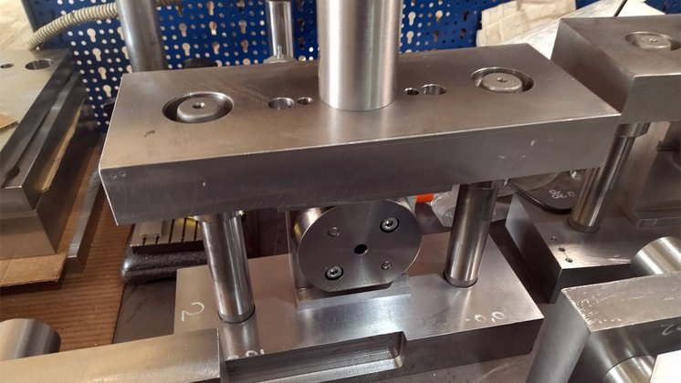 Штамп для холодной штамповки